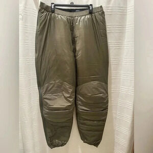Patagonia micro puff army green pants full leg zip